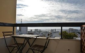 Blife Chelsya Private Rooms